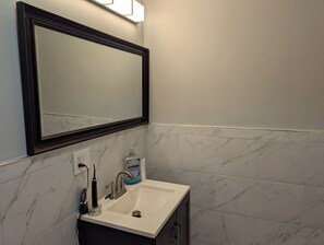 Bathroom - Charming 2-bedroom house in welcoming Suwanee Town Center neighborhood. (Suwanee)