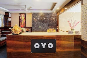 Lobby - Hotel O Vaishnavi Inn (Hyderabad)