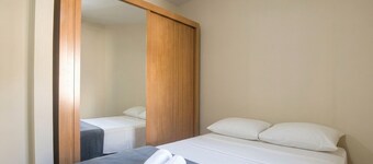 Apt. in Condo. 240m From Castan. Beach Eec0803