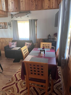 Dining - CozyHunter’s Hangout, Cabin #2 (Lenore)