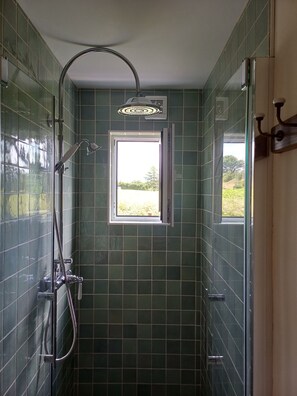 Bathroom - Vrbo Property (Bains-sur-Oust)