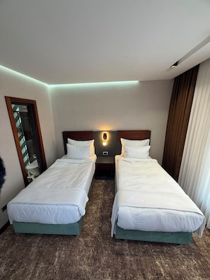 Room - Venedik Otel (Van)