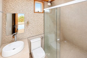 Bathroom - Cabana com banheira em cond. (Pirenópolis)