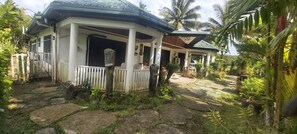 Exterior - Ali's Homestay  (Pacific Harbour)