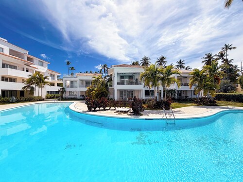 VILLAS and APARTMENTS playa LOS CORALES