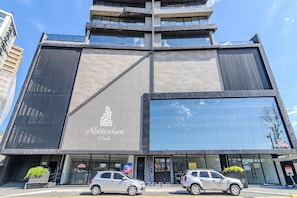 A modern building with a prominent 'Rotterdam Park' sign on the facade. - Apt. w/ Sea View and BBQ Atf0802 (Porto Belo)