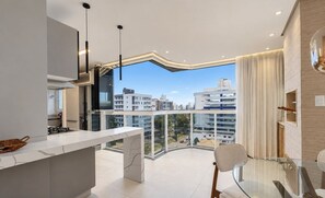 Dining - Apt. w/ Sea View & Priv. BBQ Pvo0704 (Imbituba)