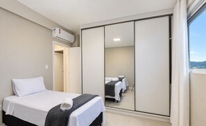 Room - Apt. w/ Sea View & Priv. BBQ Pvo0704 (Imbituba)