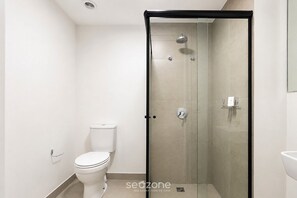 Bathroom - Well-located Studio w/ Terrace Vnu0320 (São Paulo)