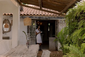 Outdoor dining - Refúgios Trancoso Dona Olava (Trancoso)