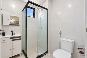 Bathroom - Apt. w/ BBQ in Condo. w/ Pool Mcb0307 (Picarras)