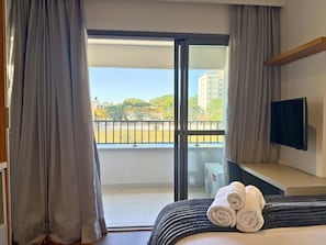 Room - Camino Alto Boa Vista by Housi (São Paulo)