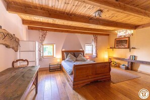 Room - Vrbo Property (MENAT)