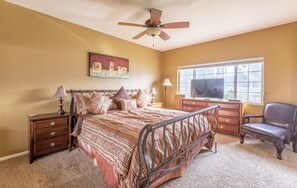 Room - 2 Bedroom Desert Falls Condo (Palm Desert)