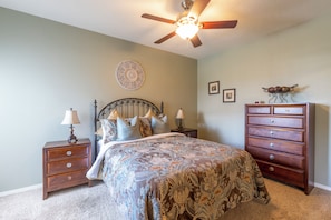 Room - 2 Bedroom Desert Falls Condo (Palm Desert)