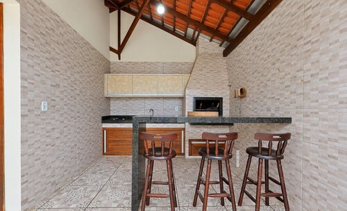 House w/ BBQ 550m From Beach Poa0256