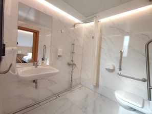 Bathroom - Hotel-Restaurante Casa Marzo (Cariñena)