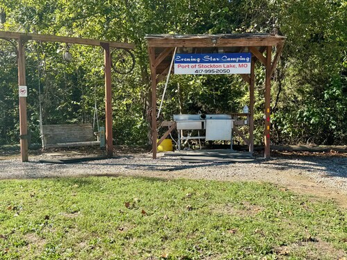The Happy Camper at Stockton Lake,  lake access across the street with Star-link