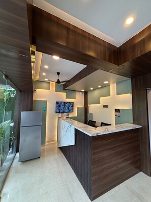Lobby - HOTEL ROYAL STAY (Nagpur)