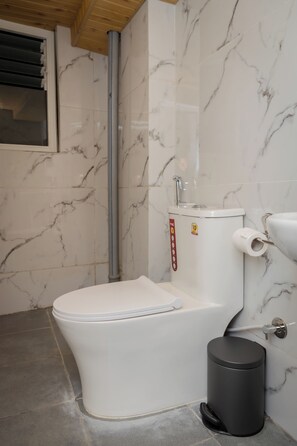Bathroom - Hotel Melung (Kathmandu)
