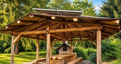 Traditional Wooden Cottage with private garden situated in Campu Cetatii
