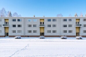 Property building - Bright Nordic Apartment, Parking By Lapland Host (Rovaniemi)