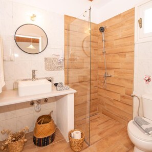 Bathroom - Elves Apartments (Corfu)