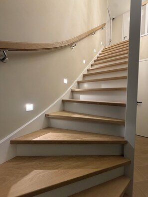 Staircase - Breeze Inn B&B (Oegstgeest)