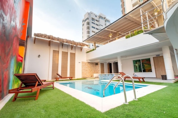 Pool