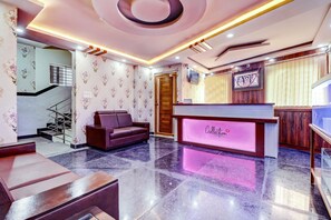 Lobby - Collection O Hemadri Residency (Bangalore)