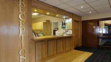 Entrance / Reception