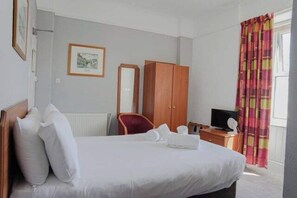 Bedroom - Standard Double Room (Llandudno)