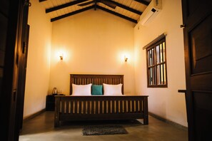 Interior - Agni Beach Villa by TONIK (Ambalangoda)