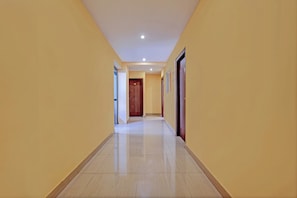 Interior - Hotel O Paradise Inn (Bangalore)