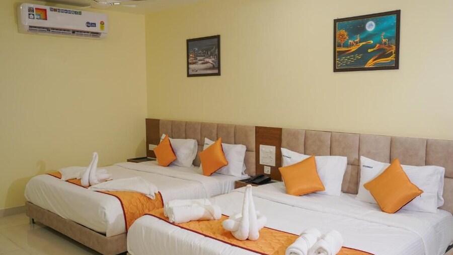 HOTEL GSR SRINIVASA INN