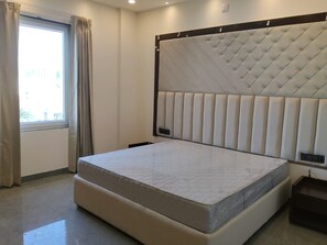 Room - Hotel Brick and Basalt (Bhuwana)