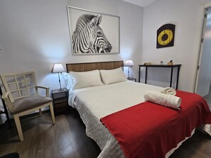 Room - PASEO URBAN SUITES (Puertollano)