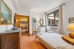 Room - Teranga in Chianti - Parking & Garden 3 BR (Barberino Tavarnelle)