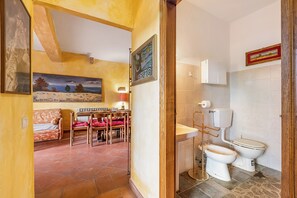 Bathroom - Teranga in Chianti - Parking & Garden 3 BR (Barberino Tavarnelle)