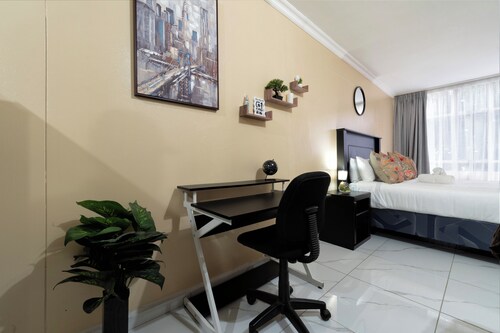 Stylish Cozy Apartment in Sandton