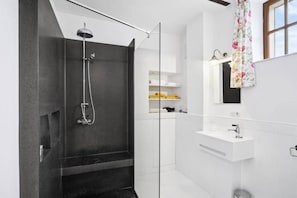 Bathroom - Der Burgunderhof Steiermark (Aigen)