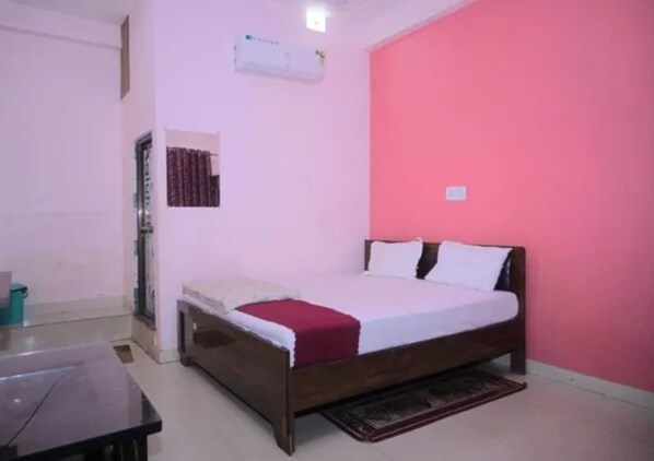 Room - FabHotel Sr Inn I (Ayodhya)
