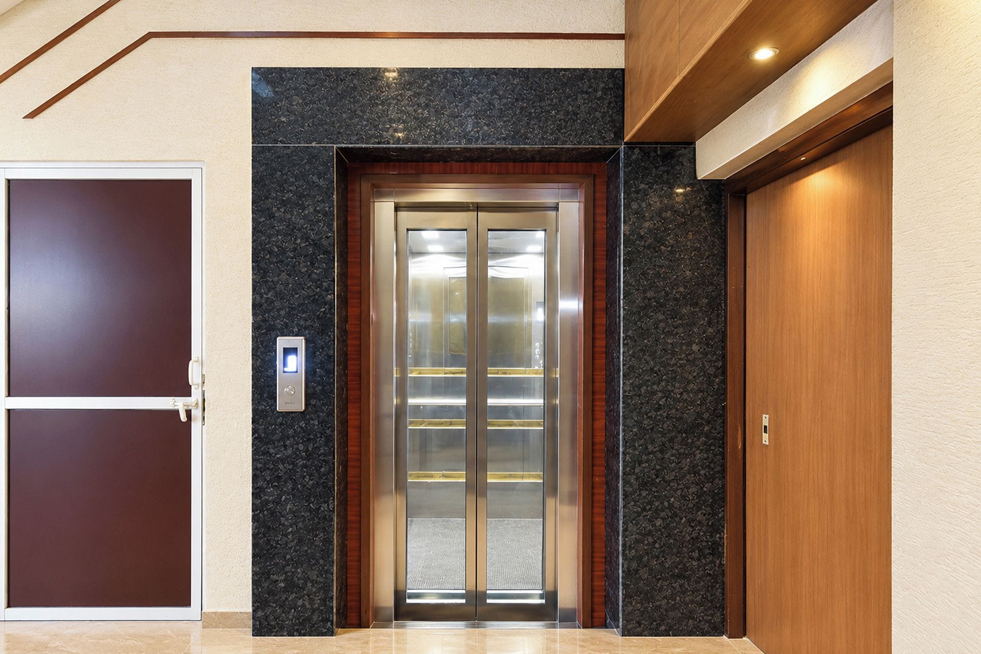 Elevator