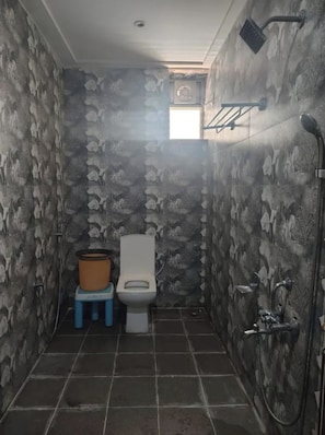 Bathroom - FabHotel Neha Vilas Bhavan (Visakhapatnam)