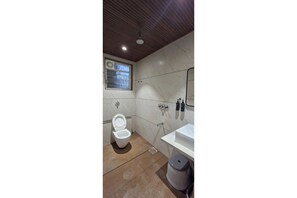 Bathroom - FabHotel Shayar (Pune)
