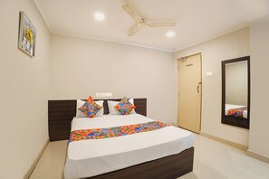 Room - FabHotel Pearl Guest House (Chennai)