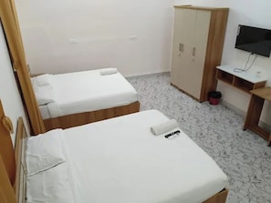 Room - FabHotel Leema Tourist Home (Kochi)