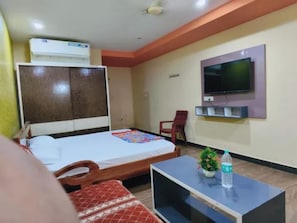 Room - FabHotel Royal Suites Atchuthapuram (Atchutapuram)