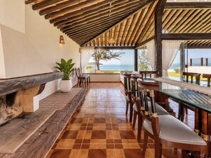 Dining - Villa Duna | Beachfront House in Búzios (Armação dos Búzios)