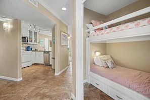 Room - Seaside Treasure-Top Floor Condo Pool & Beach View (Galveston)